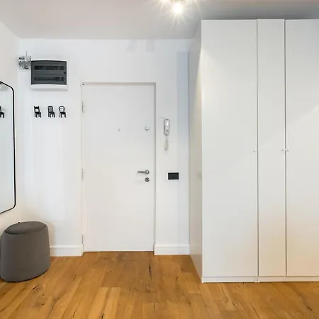 Aria Victoriei Square Bukareszt