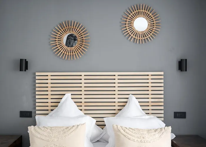 Aria Victoriei Square *